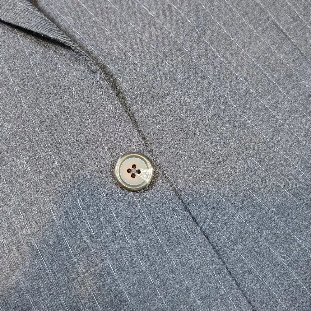Ralph Lauren Blazer‎ 100% Virgin Wool Pinstripe Made in Canada Size 44L